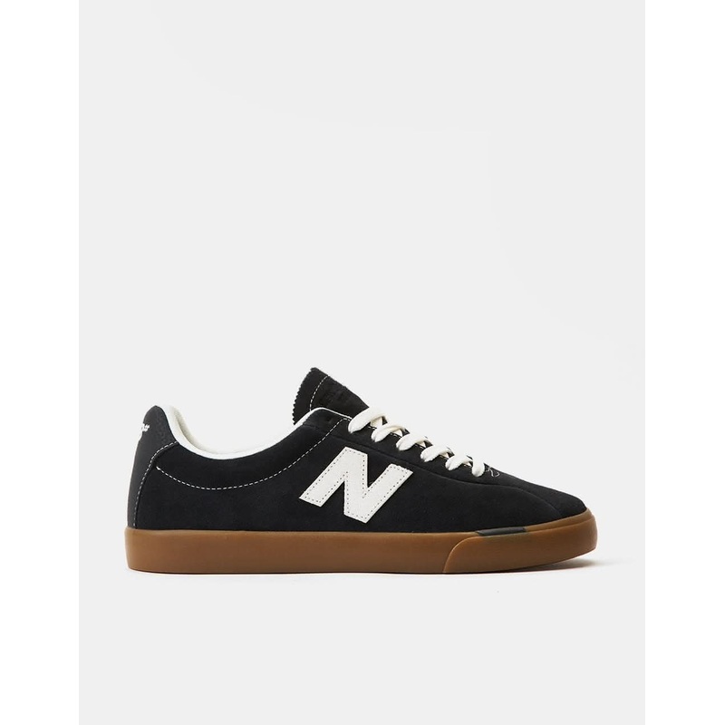 New Balance Numeric 22 Skate Shoes – Black/Gum