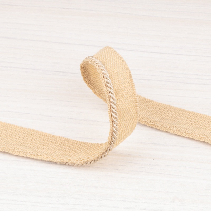 Lip cord  po (0.30 cm) Camel