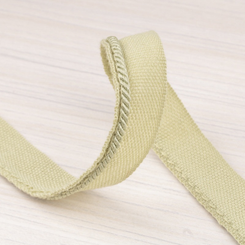 Lip cord  po (0.30 cm) Green