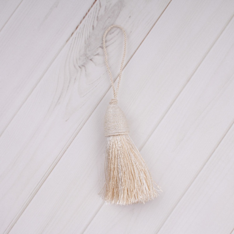 Key tassel 3 po (7.5 cm) Ecru