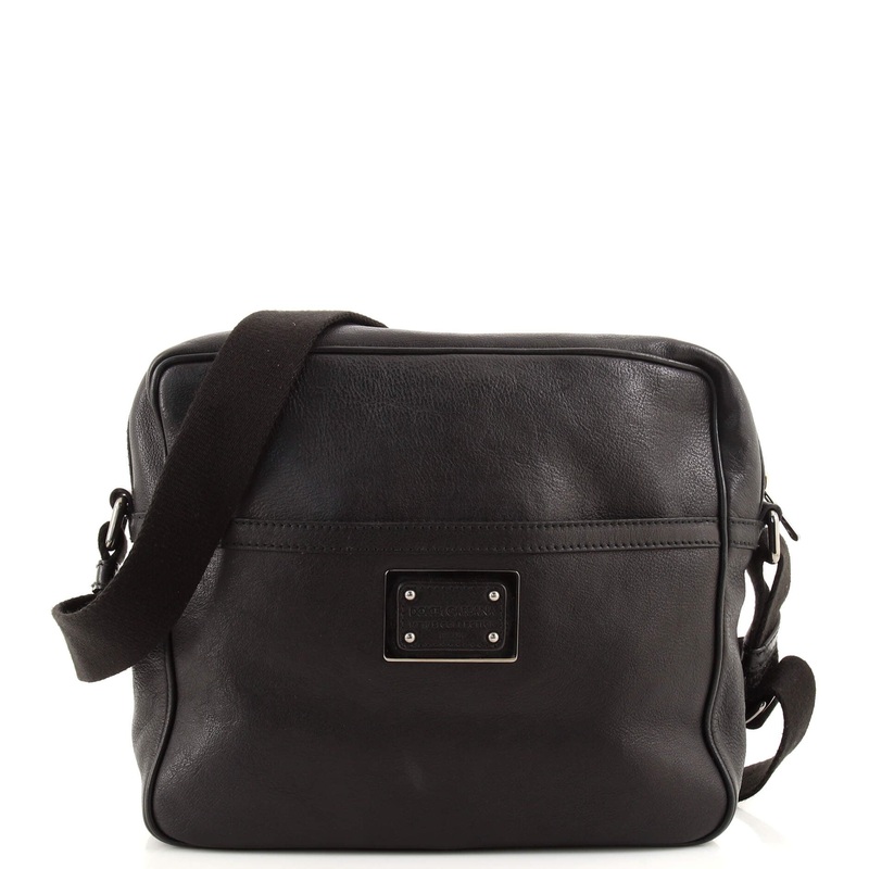 Flint Zip Messenger Bag Leather Medium