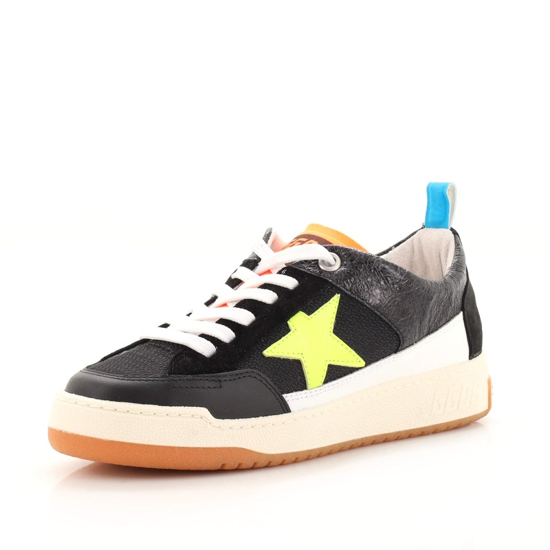 Women’s Yeah Low-Top Sneakers Leather